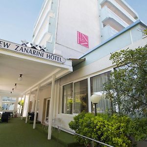 Hotel Zanarini In Centro A Riccione